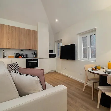 Whome Explore From A Cozy Base In Alfama Апартаменты Лиссабон